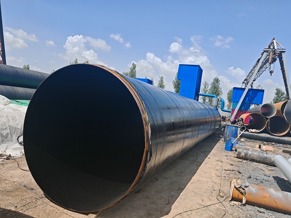 三油两布防腐钢管